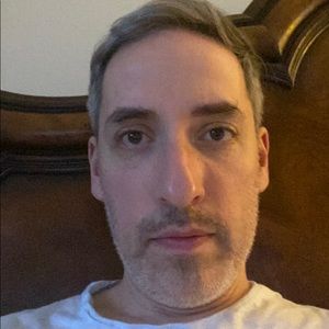 Meet your Posher, Jonathan